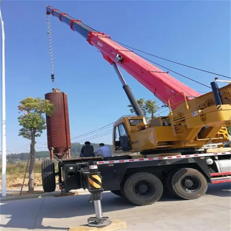 泰山专业吊车租赁多少钱