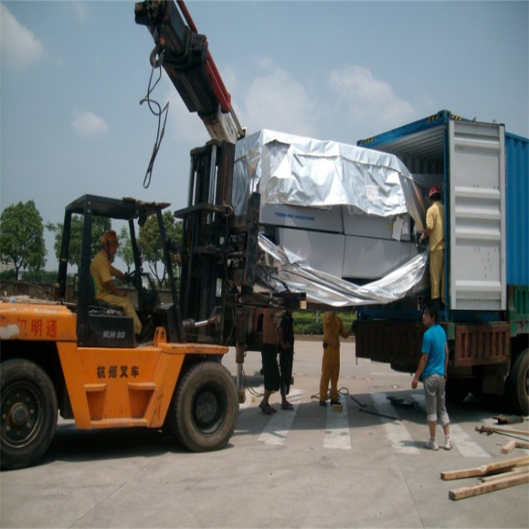 泰山专业吊车出租多少钱